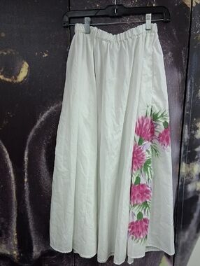 Handmade White Floral Maxi Skirt with Pink Blooms